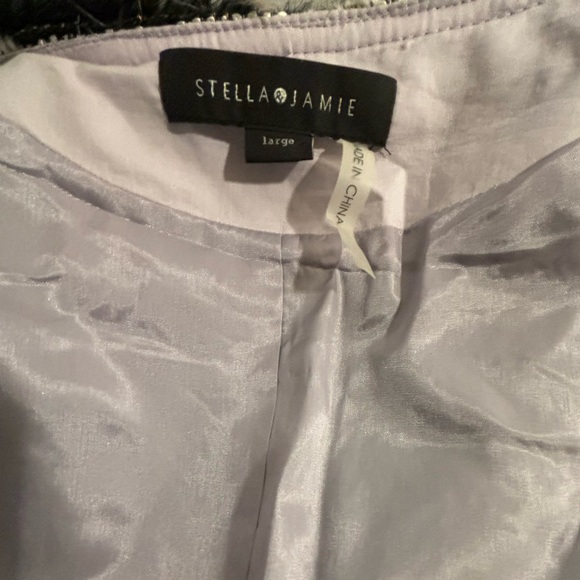 Stella & Jamie Black, White, and Silver zipper blazer - Picture 5 of 7